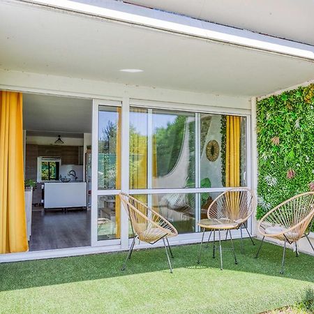 Leclat Verdoyant De Noisy - Jardin Luaran gambar