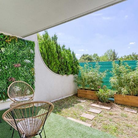 Leclat Verdoyant De Noisy - Jardin Luaran gambar