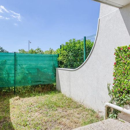 Leclat Verdoyant De Noisy - Jardin Luaran gambar